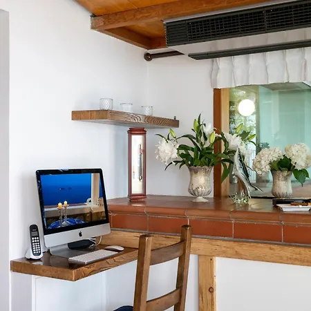 The Pearl Of Positano Villa Piano di Sorrento